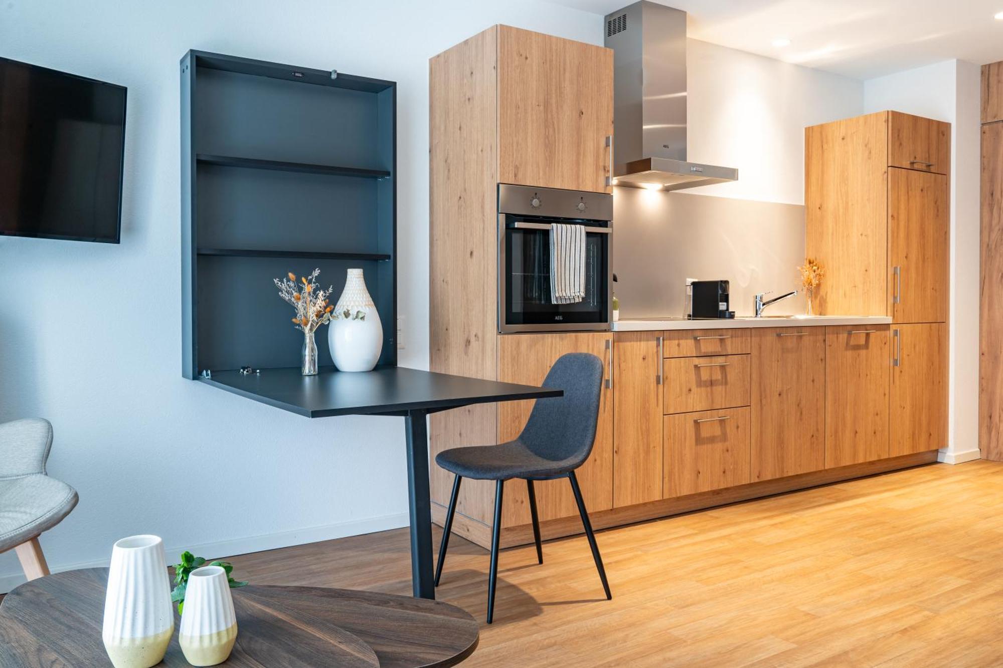 Alp Art Hotel Monthey Collombey-Muraz Экстерьер фото